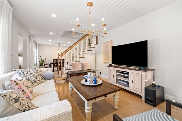 76 Perkins St, Stoneham, MA 02180