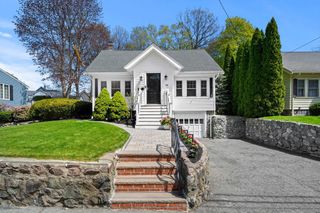 76 Perkins St, Stoneham, MA 02180
