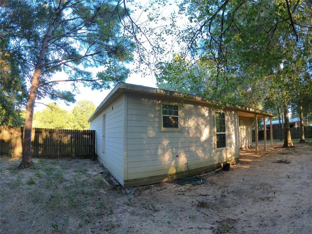 298 County Road 3410, Cleveland, TX 77327