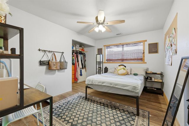 3227 Cliffdale Street, Houston, TX 77091