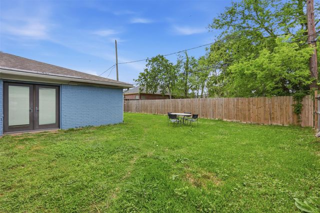 3227 Cliffdale Street, Houston, TX 77091
