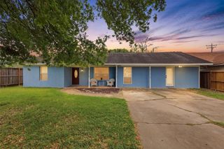 3227 Cliffdale Street, Houston, TX 77091