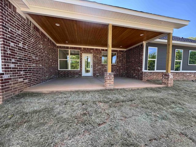 6716 N Detonti Rd, Bauxite, AR 72011