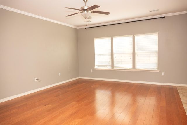 180 Peoria Boulevard, Crestview, FL 32536