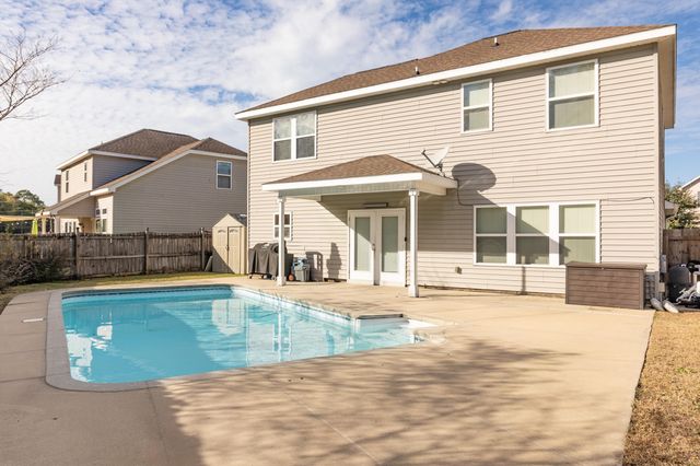 180 Peoria Boulevard, Crestview, FL 32536