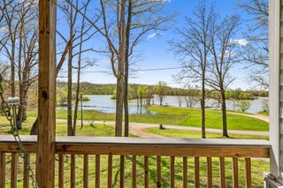 11460 Crooked Creek Rd, Lobelville, TN 37097