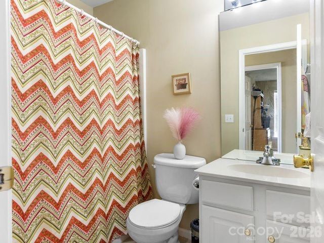 2450 Normancrest Court, Charlotte, NC 28270