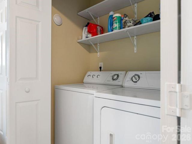2450 Normancrest Court, Charlotte, NC 28270