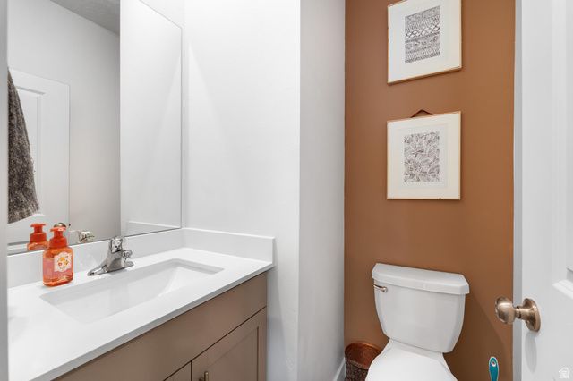 933 W LUCKY CLOVER DR, Saratoga Springs, UT 84045