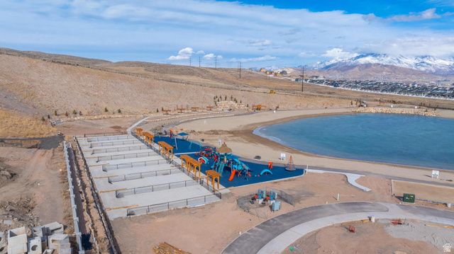 933 W LUCKY CLOVER DR, Saratoga Springs, UT 84045