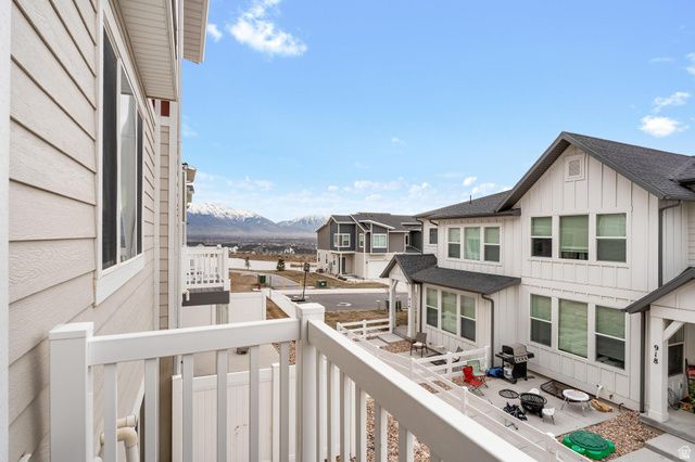 933 W LUCKY CLOVER DR, Saratoga Springs, UT 84045