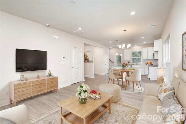 225 Butterfield Circle, Statesville, NC 28625