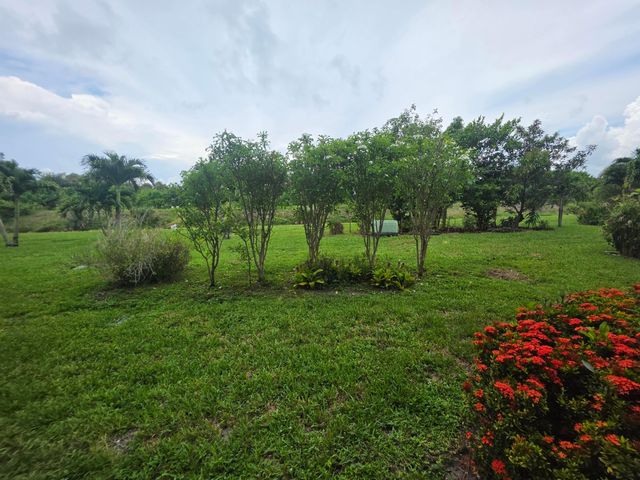 2682 S GARDEN Drive S 107, Lake Worth, FL 33461