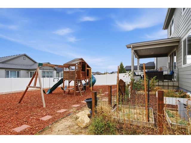 1617 Northcroft Dr, Windsor, CO 80550