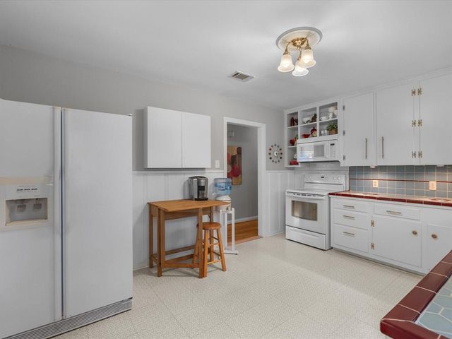 110 Marshall Street, League City, TX 77573