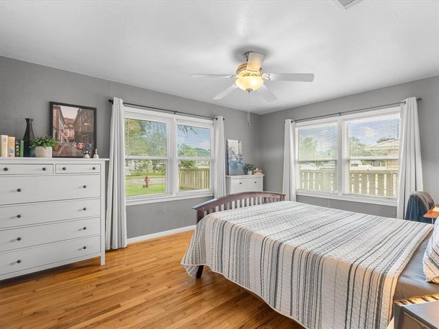110 Marshall Street, League City, TX 77573