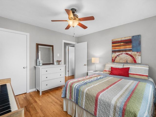 110 Marshall Street, League City, TX 77573