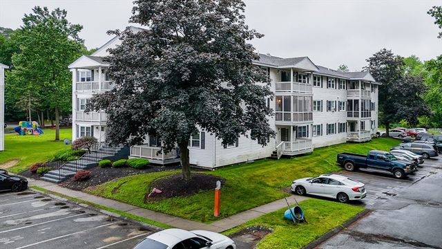 10 Abbey Rd 108, Leominster, MA 01453