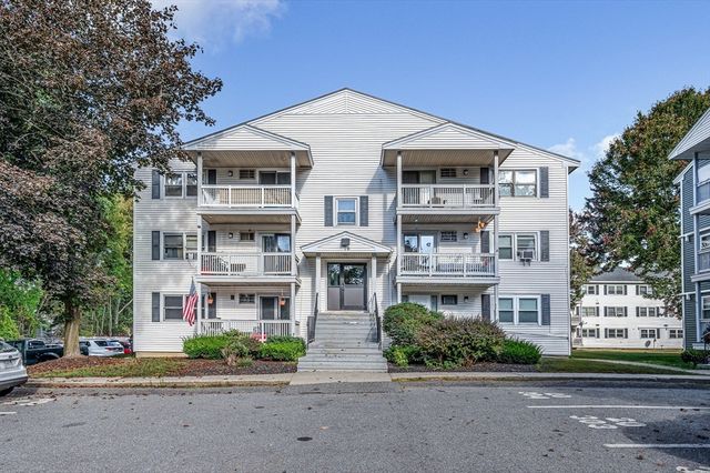 10 Abbey Rd 108, Leominster, MA 01453