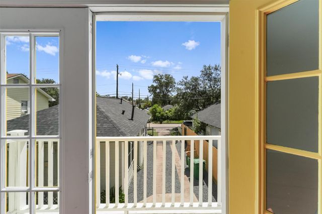 4027 Michaux Street A, Houston, TX 77009