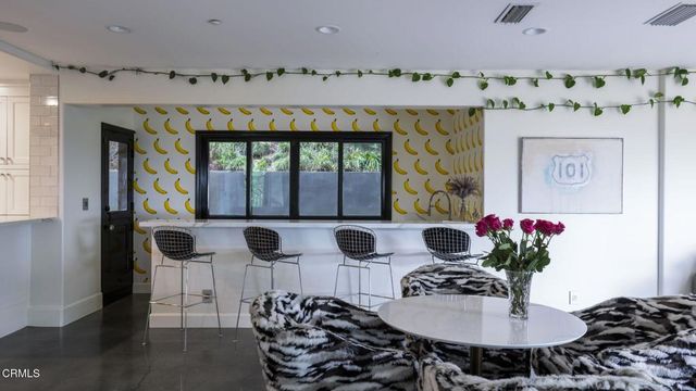 1411 Edgehill Place, Pasadena, CA 91103
