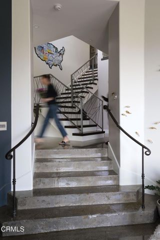 1411 Edgehill Place, Pasadena, CA 91103