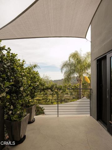 1411 Edgehill Place, Pasadena, CA 91103