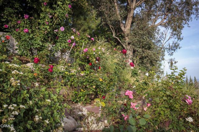 1411 Edgehill Place, Pasadena, CA 91103