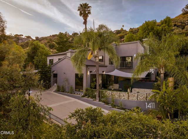 1411 Edgehill Place, Pasadena, CA 91103