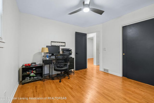 1003 Delridge Road, East Lansing, MI 48823