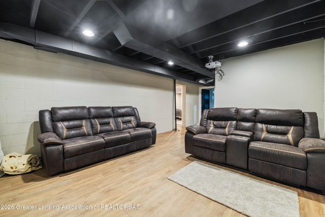 1003 Delridge Road, East Lansing, MI 48823