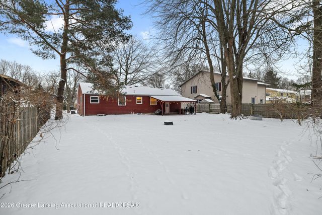 1003 Delridge Road, East Lansing, MI 48823