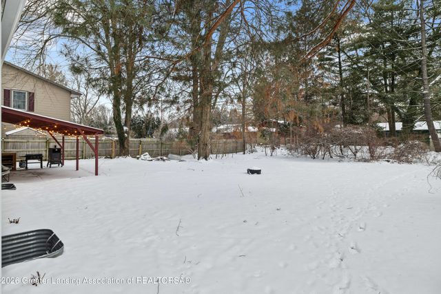 1003 Delridge Road, East Lansing, MI 48823