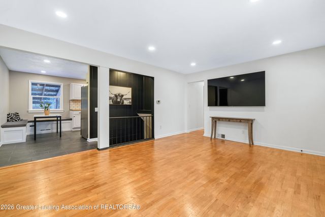 1003 Delridge Road, East Lansing, MI 48823