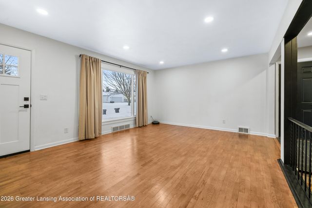 1003 Delridge Road, East Lansing, MI 48823