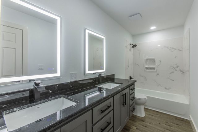 1025 Kane Street, Bellmead, TX 76705