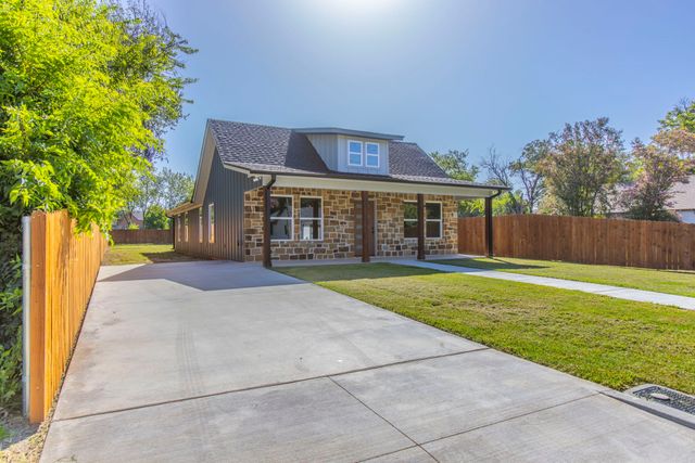 1025 Kane Street, Bellmead, TX 76705