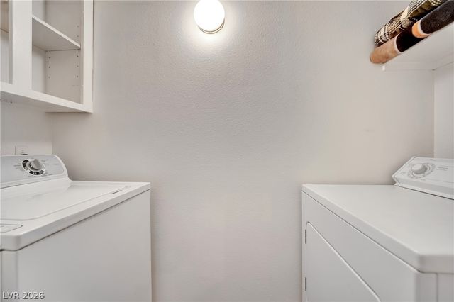 231 West Horizon Ridge Parkway 1227, Henderson, NV 89012