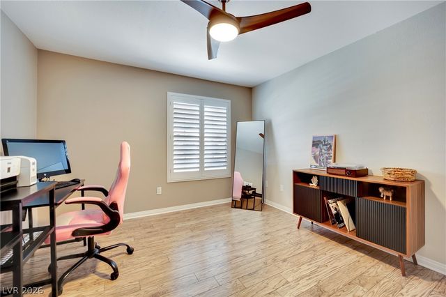 231 West Horizon Ridge Parkway 1227, Henderson, NV 89012