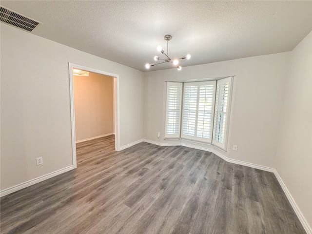 1912 E Branch Hollow Drive, Carrollton, TX 75007