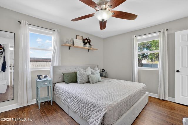 11259 SOFORENKO Drive, Jacksonville, FL 32218