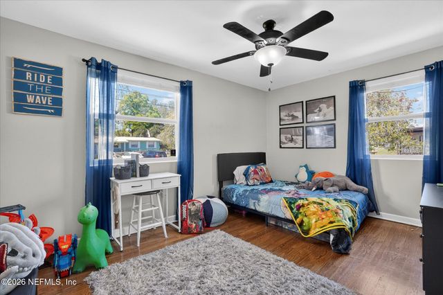 11259 SOFORENKO Drive, Jacksonville, FL 32218