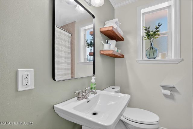 11259 SOFORENKO Drive, Jacksonville, FL 32218