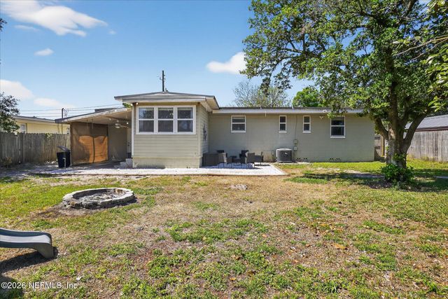 11259 SOFORENKO Drive, Jacksonville, FL 32218