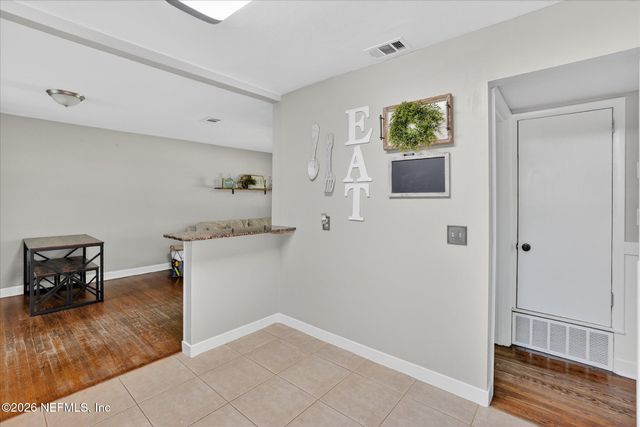 11259 SOFORENKO Drive, Jacksonville, FL 32218