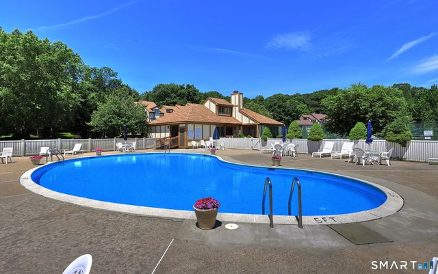 690 Forest Road 472, West Haven, CT 06516