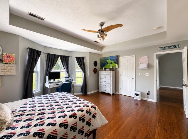 1013 S Tidwell Rd, Bon Aqua, TN 37025