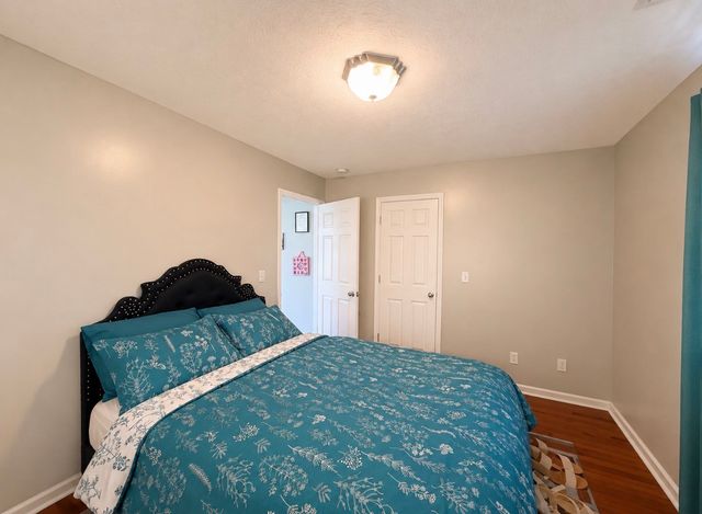 1013 S Tidwell Rd, Bon Aqua, TN 37025