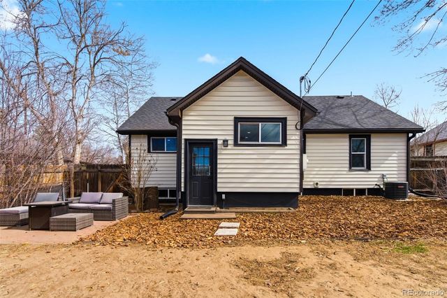 5611 S Cedar Street, Littleton, CO 80120