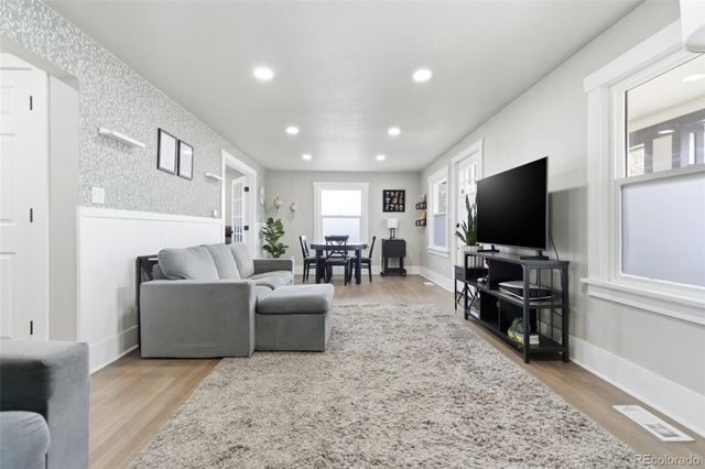 5611 S Cedar Street, Littleton, CO 80120